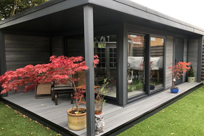 Garden Quiet Retreat Stoke